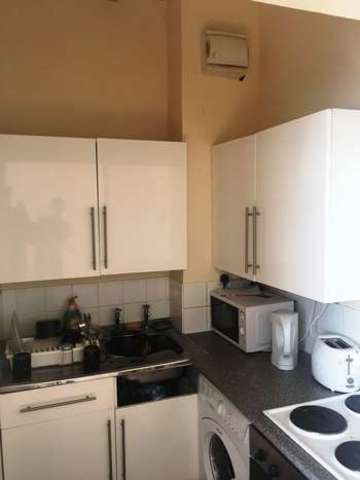  Image of 1 bedroom Flat for sale in Cranbrook Road Ilford IG6 at Cranbrook Road  Ilford, IG6 1HN