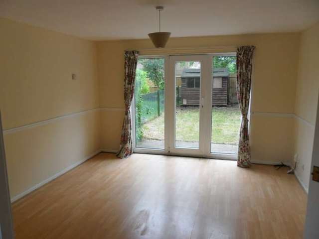  Image of 1 bedroom Ground Flat to rent in Roveley Court Stony Stratford Milton Keynes MK11 at Roveley Court  Stony Stratford, MK11 1NU