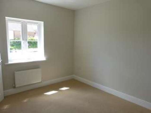  Image of 3 bedroom Semi-Detached house for sale in St. Clears Carmarthen SA33 at Carmarthen Carmarthenshire Pwll Trap, SA33 4AJ