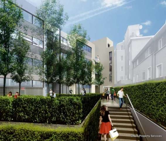  Image of 3 bedroom Flat for sale in Holland Park Avenue London W11 at Holland Park Avenue  Holland Park, W11 4XB