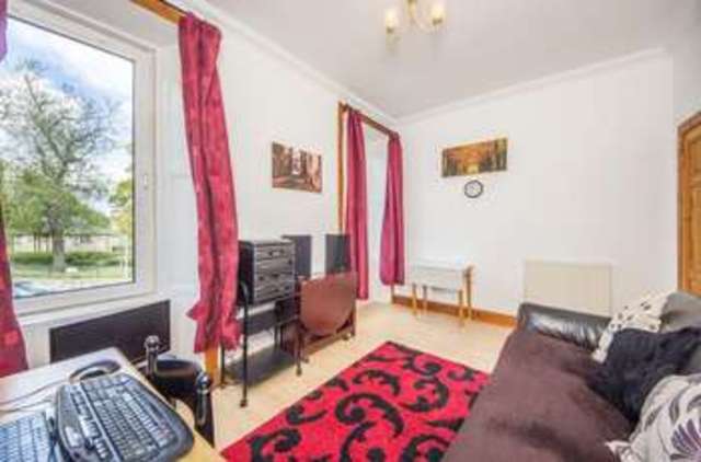  Image of 1 bedroom Flat for sale in West Norton Place Edinburgh EH7 at West Norton Place Abbeyhill Edinburgh, EH7 5AW