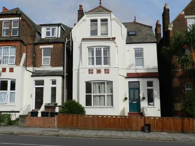  Image of 2 bedroom Flat for sale in Anerley Road London SE20 at Anerley Road  Bromley, SE20 8EF