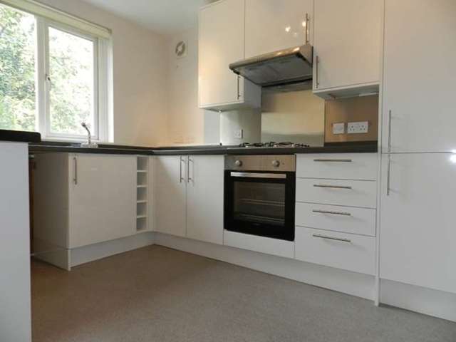  Image of 2 bedroom Flat for sale in Anerley Road London SE20 at Anerley Road  Bromley, SE20 8EF