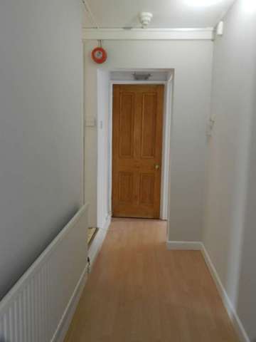  Image of 2 bedroom Flat for sale in Anerley Road London SE20 at Anerley Road  Bromley, SE20 8EF