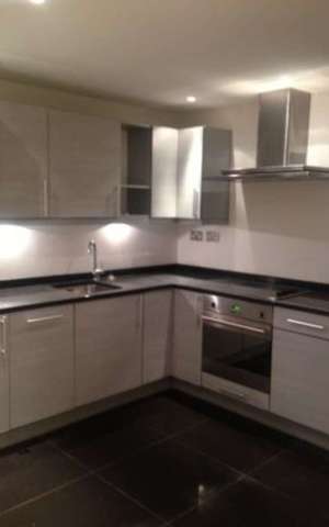  Image of 2 bedroom Ground Flat to rent in Marshalsea Road London SE1 at Marshalsea Road  London, SE1 1HL