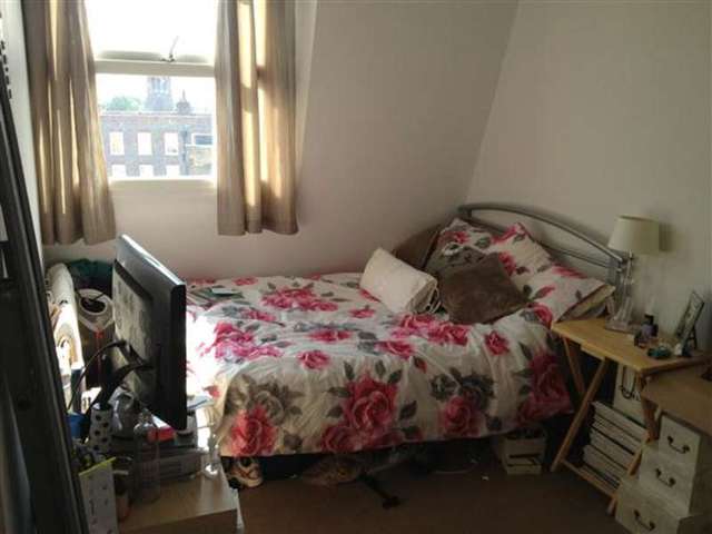 Image of 3 bedroom Apartment to rent in Brecknock Road London N7 at Holloway, N7 0BL