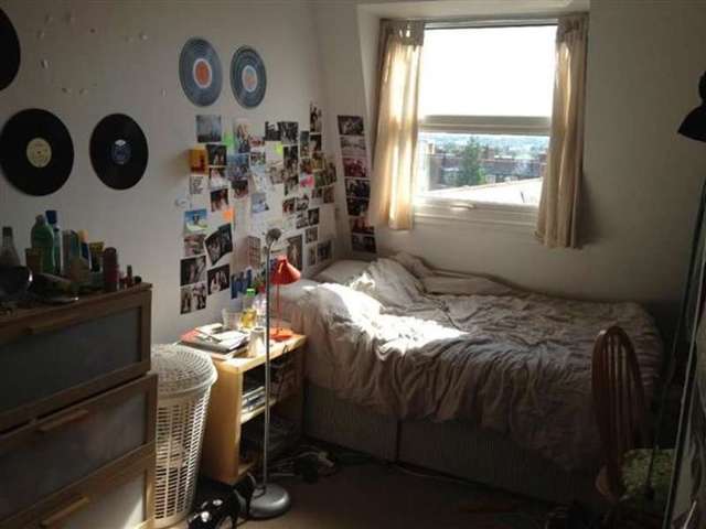  Image of 3 bedroom Apartment to rent in Brecknock Road London N7 at Holloway, N7 0BL