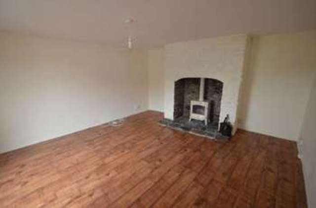  Image of 3 bedroom Semi-Detached house to rent in Eastleigh Eastleigh Bideford EX39 at Eastleigh Bideford, EX39 4PA