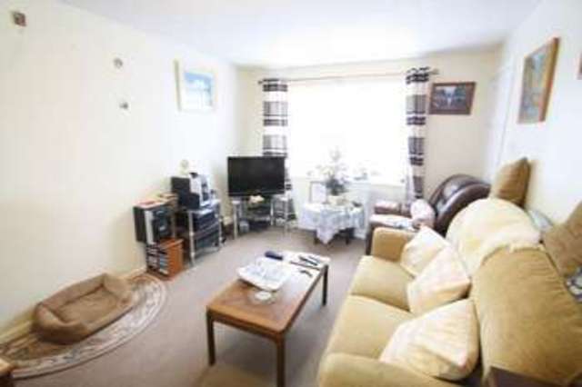  Image of 3 bedroom Terraced house to rent in Warrensway Madeley Telford TF7 at Warrensway Woodside Telford, TF7 5QE