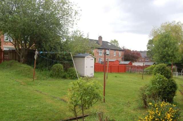  Image of 3 bedroom Flat for sale in Lugar Drive Glasgow G52 at 36 Lugar Drive  Glasgow, G52 1HE
