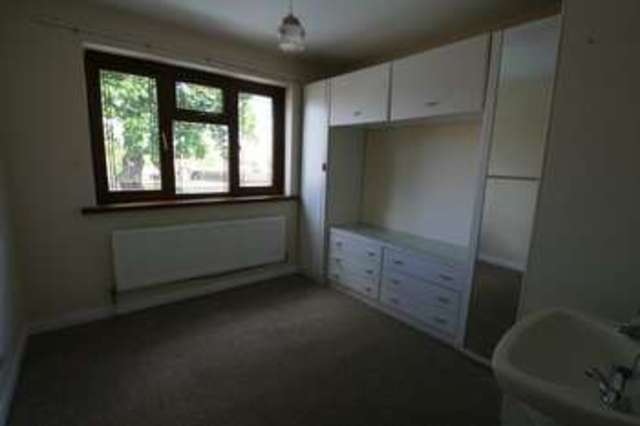  Image of 4 bedroom Detached house to rent in Underwood Drive Whitby Ellesmere Port CH65 at Underwood Drive  Ellesmere Port, CH65 9BL
