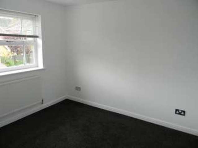 Image of 4 bedroom Detached house to rent in Peppard Road Maidenbower Crawley RH10 at Peppard Road Maidenbower Crawley, RH10 7QS