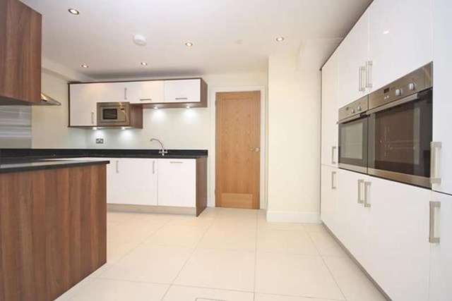  Image of 4 bedroom Detached house for sale in Nutley Lane Reigate RH2 at 8 Nutley Lane  Reigate, RH2 9HS