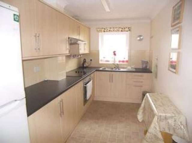  Image of 2 bedroom Flat for sale in Horndean Road Emsworth PO10 at 4 Horndean Road Emsworth New Brighton, PO10 7PB