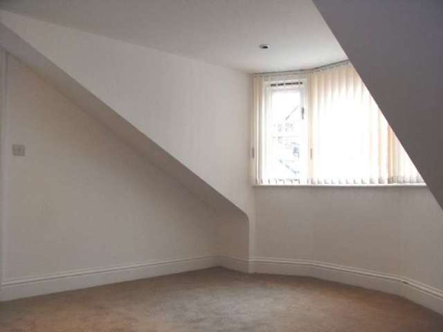  Image of 1 bedroom Apartment to rent in West Sunniside Sunderland SR1 at West Sunniside Flat 7 Sunderland, SR1 1BA