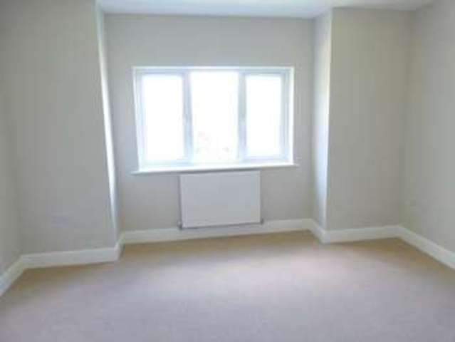  Image of 3 bedroom Detached house for sale in Clos Nathaniel St. Clears Carmarthen SA33 at Carmarthen Carmarthenshire Pwll Trap, SA33 4AW