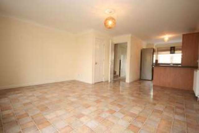  Image of 4 bedroom Terraced house for sale in Hillside Grove Bo