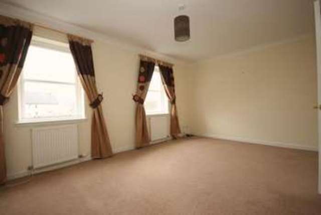  Image of 4 bedroom Terraced house for sale in Hillside Grove Bo
