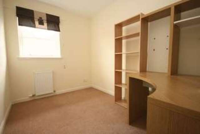  Image of 4 bedroom Terraced house for sale in Hillside Grove Bo