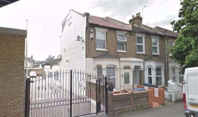  Image of 4 bedroom Terraced house for sale in Acacia Road London E11 at Acacia Road  London, E11 3PQ