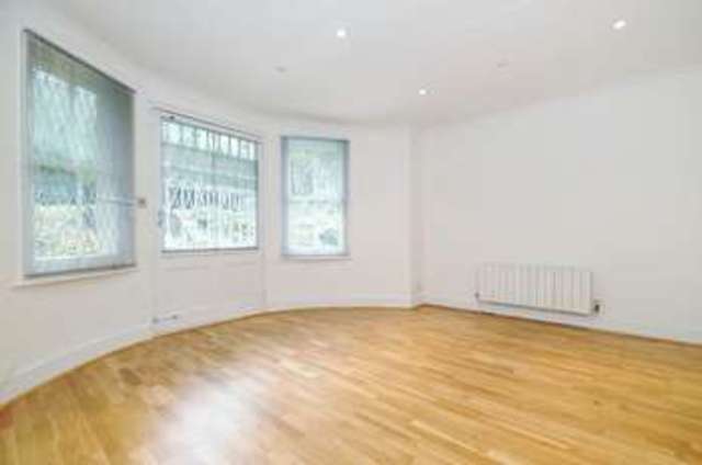  Image of 3 bedroom Flat to rent in Adamson Road London NW3 at Swiss Cottage London Camden, NW3 3HU