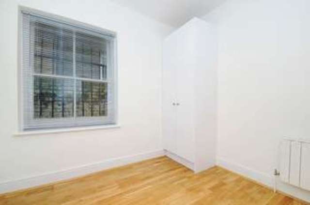  Image of 3 bedroom Flat to rent in Adamson Road London NW3 at Swiss Cottage London Camden, NW3 3HU