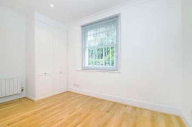  Image of 3 bedroom Flat to rent in Adamson Road London NW3 at Swiss Cottage London Camden, NW3 3HU