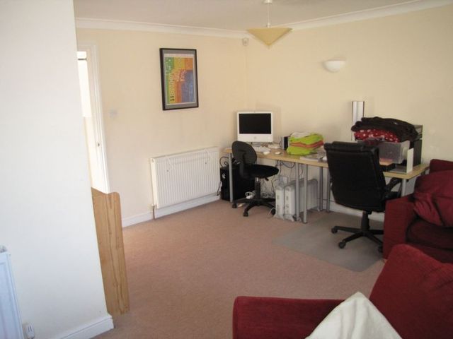  Image of 3 bedroom Property for sale in Adelphi Street Campbell Park Milton Keynes MK9 at Adelphi Street Campbell Park Milton Keynes, MK9 4AE