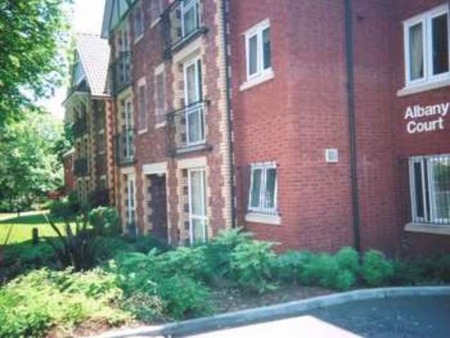  Image of 1 bedroom Retirement Property for sale in Polsham Park Paignton TQ3 at 24 Polsham Park  Paignton, TQ3 2BB
