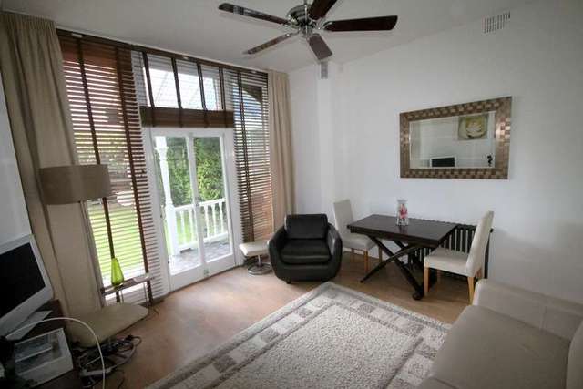  Image of 1 bedroom Ground Flat to rent in Albemarle Road Beckenham BR3 at Beckenham Kent Beckenham, BR3 5HL