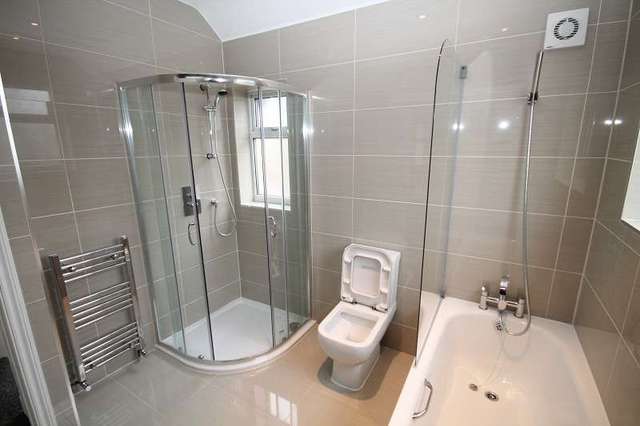  Image of 4 bedroom Semi-Detached house to rent in Alders Road Edgware HA8 at Alders Road  Edgware, HA8 9QG