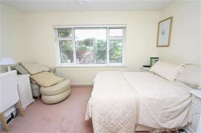  Image of 2 bedroom Detached house for sale in Alinora Crescent Goring-by-Sea Worthing BN12 at Goring-by-Sea, BN12 4HW