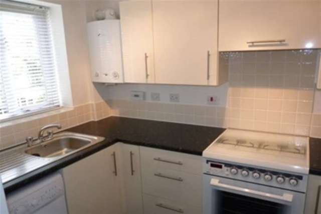  Image of 2 bedroom Property to rent in Althorp Close Leicester LE2 at Leicester, LE2 8PZ