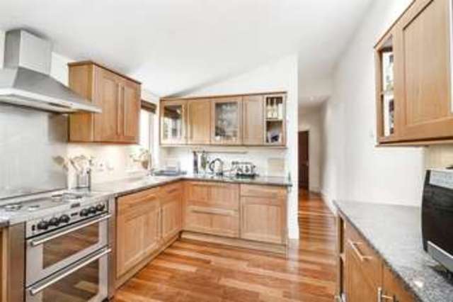 Image of 2 bedroom Maisonette for sale in Antrobus Road London W4 at London  Chiswick Park, W4 5HZ