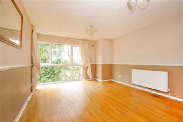  Image of 2 bedroom Flat to rent in Apollo Avenue Bromley BR1 at Bromley, BR1 3TB
