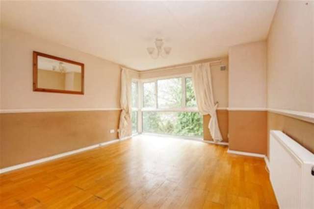  Image of 2 bedroom Flat to rent in Apollo Avenue Bromley BR1 at Bromley, BR1 3TB