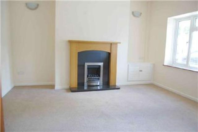  Image of 2 bedroom End of Terrace to rent in Village Road Cheltenham GL51 at Village Road  Gloucestershire, GL51 0AA