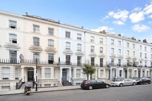  Image of 1 bedroom Flat for sale in Arundel Gardens London W11 at Arundel Gardens  London, W11 2LB