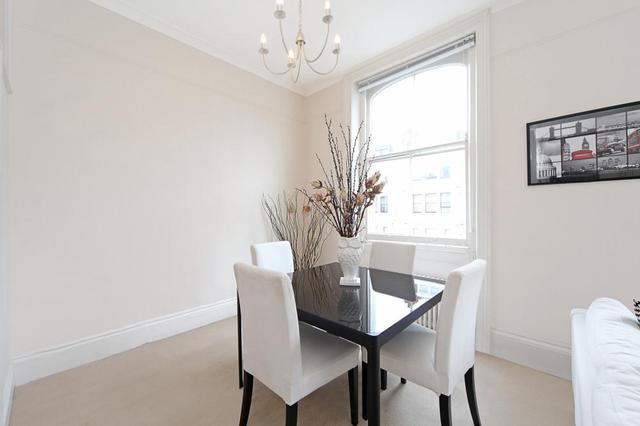  Image of 1 bedroom Flat for sale in Arundel Gardens London W11 at Arundel Gardens  London, W11 2LB
