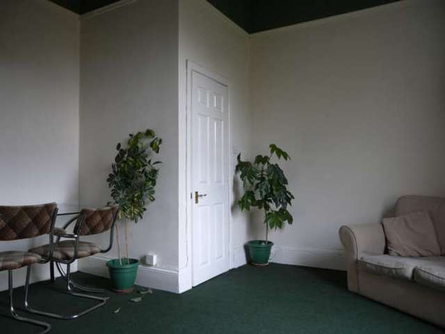  Image of 1 bedroom Flat to rent in Ashlands Sale M33 at Ashlands  Sale, M33 5PB