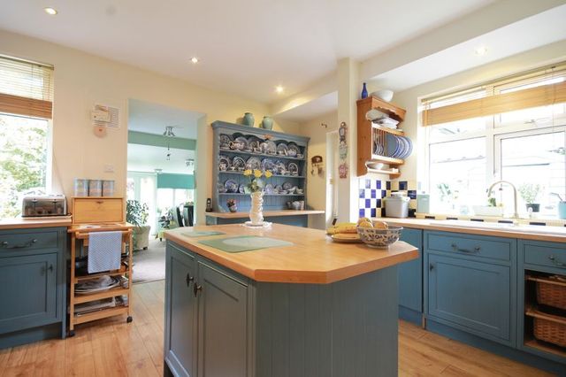  Image of 3 bedroom Detached house for sale in Barnett Wood Lane Ashtead KT21 at Barnett Wood Lane  Ashtead, KT21 2LR