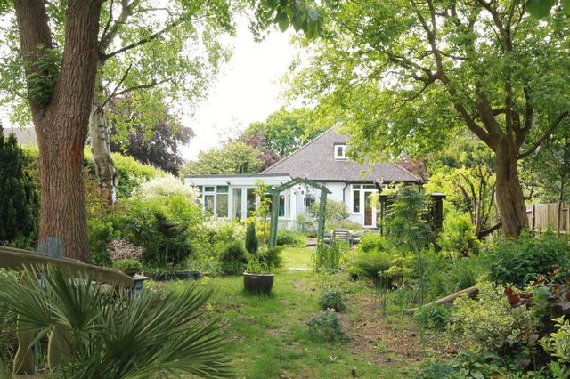  Image of 3 bedroom Detached house for sale in Barnett Wood Lane Ashtead KT21 at Barnett Wood Lane  Ashtead, KT21 2LR