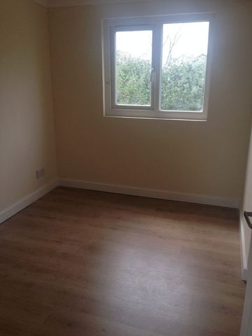  Image of 1 bedroom Detached house for sale in Austin Avenue Jaywick Clacton-on-Sea CO15 at Austin Avenue Jaywick Clacton-On-Sea, CO15 2JT