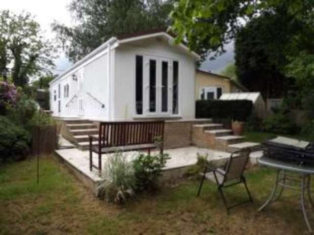  Image of 1 bedroom Retirement Property for sale in Temple Grove Park Bakers Lane West Hanningfield Chelmsford CM2 at Bakers Lane West Hanningfield Galleywood, CM2 8LQ