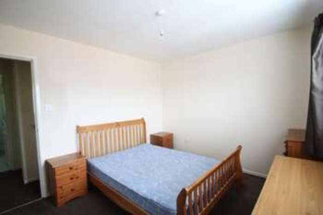  Image of 2 bedroom Terraced house for sale in Ger Y Mynydd Bangor LL57 at Ger Y Mynydd  Bangor, LL57 1AG