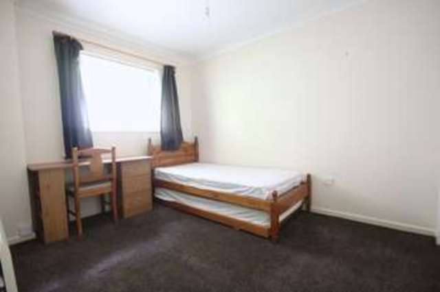  Image of 2 bedroom Terraced house for sale in Ger Y Mynydd Bangor LL57 at Ger Y Mynydd  Bangor, LL57 1AG