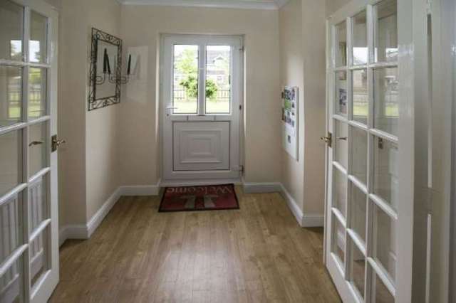  Image of 5 bedroom Detached house for sale in Barbara