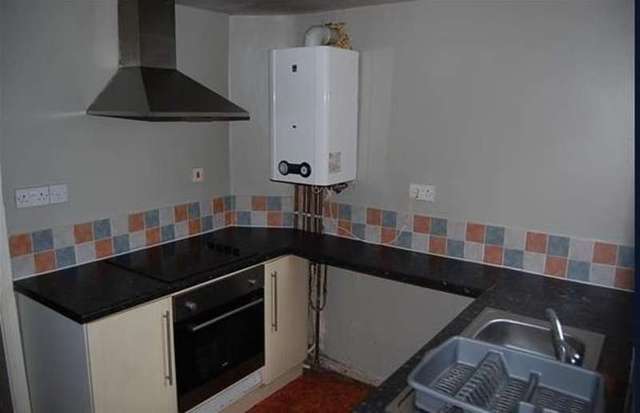  Image of 2 bedroom Terraced house to rent in Bardsay Road Walton Liverpool L4 at Anfield Liverpool Bootle, L4 5SQ
