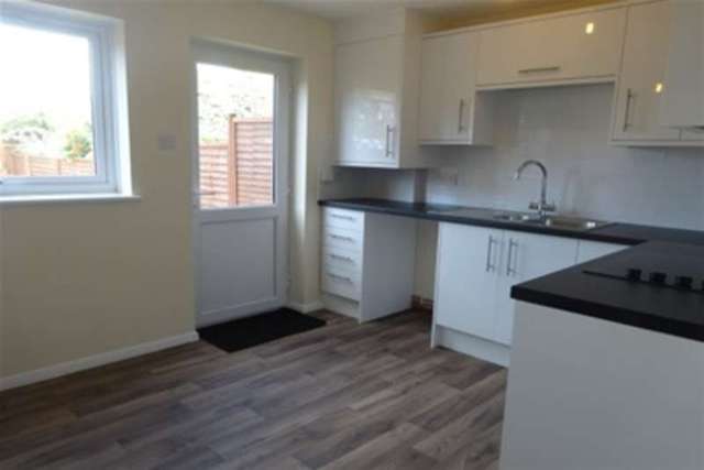  Image of 2 bedroom Detached house to rent in Bartlett Close Taunton TA1 at Taunton, TA1 4NZ