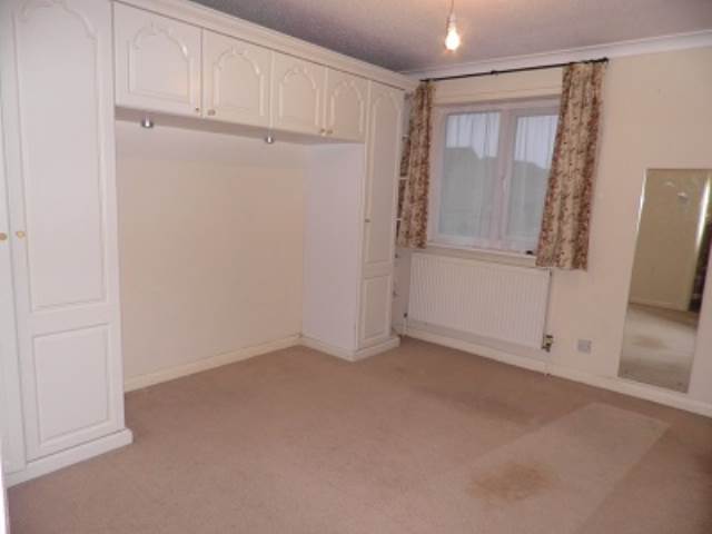  Image of 2 bedroom Detached house to rent in Barton Walk Frome BA11 at Frome Somerset Tytherington, BA11 4QE